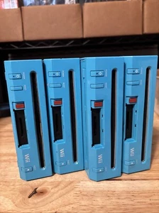 Nintendo Wii RVL-101 Blue Video Game Console Only FOR PARTS - Picture 1 of 4