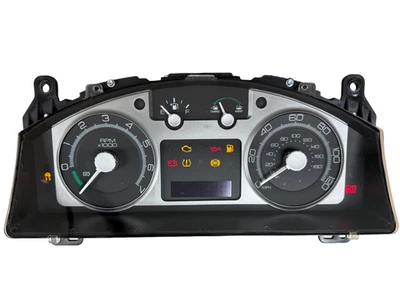 Panel de instrumentos velocímetro Mercury Mariner 2008 105.486 millas híbrido Foto 1 de 4