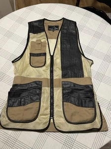 Wild Hare Men's Mesh Shooting Range Vest Left Handed XL Khaki & Black Leather - Picture 1 of 9