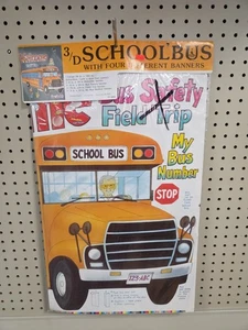 Vintage 3D SCHOOLBUS With Four Banners By Teacher Touch - Picture 1 of 6