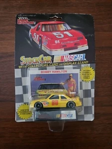 #68 Bobby Hamilton Racing Champions 1:64 Scale Die Cast w/ Collector Card NEW - Picture 1 of 2