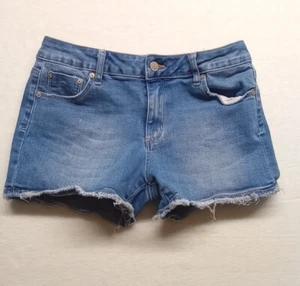 Tractr Shorts Womens Distressed Jean booty junior Sz 14 Stretch Denim Med Wash - Picture 1 of 8