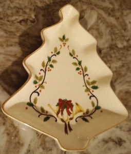 Mikasa Christmas Tree Dish Fine Porcelain HOLIDAY ELEGANCE 8" Candy Dish - Picture 1 of 2