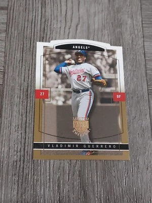 VLADIMIR GUERRERO SR 2004 FLEER LIMITED EDITION DIE CUT GOLD PROOF CARD.#148/150 - Image 1 of 2
