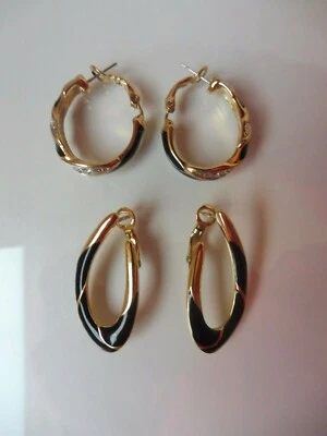 2 Paar schöne  Ohrringe / Creolen   , vergoldet , tw. mit Steinen  - Bild 1 von 4