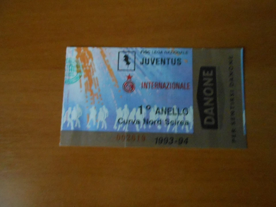 biglietto stadio JUVENTUS-INTER- 1993-94- BIGLIETTO n.002619 - Immagine 1 di 1