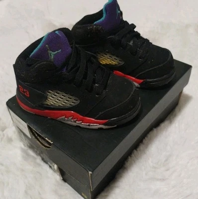Jordan 5 Retro TD 尺寸 5C — 第 1/4 张图片