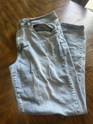 Lucky & Blessed Jeans Size 20 Light Wash. Y2K Style - Image 1 of 4