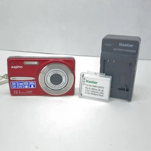 Sanyo VPC-X1200 12.1MP Digital Camera 3x Zoom with Battery & Charger -Red-TESTED - Picture 1 of 6
