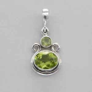 Colgante Lágrima Verde Ovalado PERIDOTO PLATA ESTERLINA 925 Genuino Natural #7e - Imagen 1 de 12