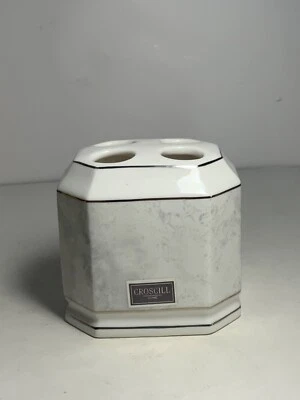 Soporte para cepillo de dientes de porcelana Croscill Carrara de 4 pulgadas Foto 1 de 4