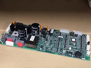 Midmark 630 programmierbare Hauptplatine - Bild 1 von 2