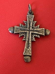 Ciondolo vintage argento sterling Jeep Collin’s in pensione croce fatto a mano 1,5” HTF - Foto 1 di 9