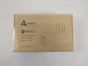 New Aukey CC-T6 Dual USB Turbo Car Charger - Picture 1 of 6