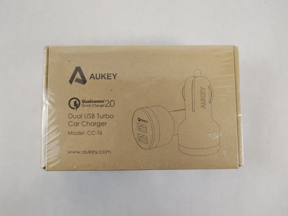 New Aukey CC-T6 Dual USB Turbo Car Charger - Image 1 of 4