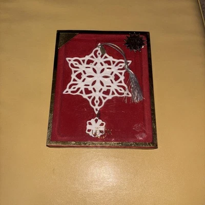 2004 Lenox Annual White Winter Snowflake Christmas Ornament - New in Box - Image 1 of 4
