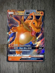 Charizard GX - SM211 - Ultra Black Star Promo Holo - Pokemon TCG Nm - Picture 1 of 2