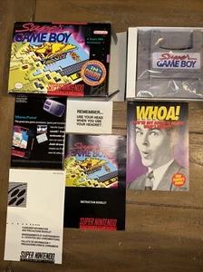 Super GameBoy (SNES) CIB -TUTTI GLI INSERTI ORIGINALI MAI USATI e Guida Strategica! - Foto 1 di 24