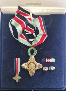 GREECE / Valour and Honour Commander with Miniature and Clasps !!! - Picture 1 of 5