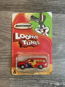 Matchbox Looney Tunes Tweety Bird Diecast 1:64 Scale Collectors Toy Bugs Bunny - Picture 1 of 12