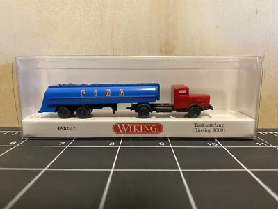 Camión cisterna WIKING N - 098242 - Büssing 8000 - FINA - 1:160/N Foto 1 de 4