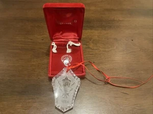 1984 WATERFORD CYSTAL ORNAMENT - Picture 1 of 4