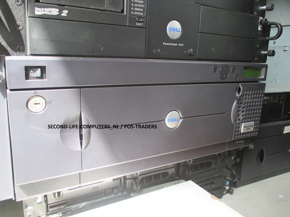 DELL Powervault 132T SC-24  SC24 + 1x LTO 2 Tapedrive - Bild 1 von 1