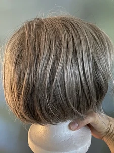 Noriko Perücke Modell 1633N Cory Small Farbe: Silver Stone Bob Style Alternative Hair - Bild 1 von 7