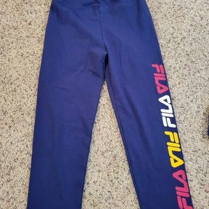Girl's Size 10/12 Fila Capri Leggings Navy Blue  - Picture 1 of 3