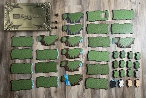 Mega Bloks Base Plates Terrain 41 PIECE LOT/SET Dragons Castle Grass 🌟 EUC!! - Picture 1 of 16