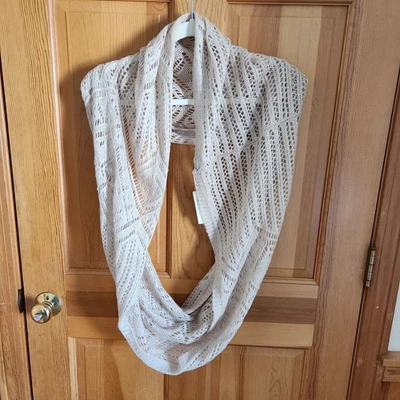Infinity Scarf Knit Beige Gold Sparkle Lightweight Soft Womens OS NWT - Image 1 of 4