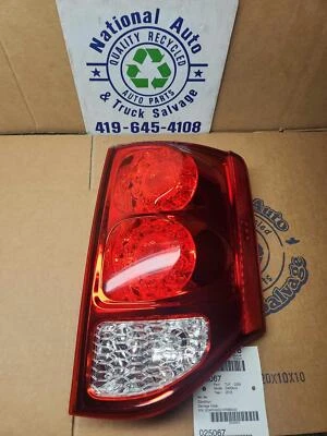 Tail Light Assembly DODGE CARAVAN Right 11 12 13 14 15 16 17 18 19 20 - Image 1 of 4