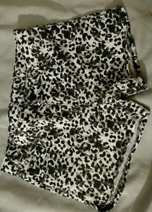 Hurley Girls Shorts Size 10 EUC - Picture 1 of 5