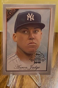 Tarjeta de béisbol 2019 Topps Gallery Día Nacional #GPAJ Aaron Judge ~ Yankees de Nueva York - Imagen 1 de 1