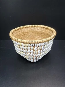 Vintage Cowrie Shell And Rattan Round Basket - Picture 1 of 11