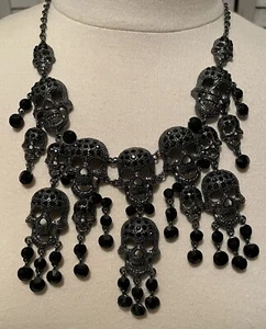 💠NATASHA VIVILLY Totenkopf Halloween Statement Halskette schick Festival neu KOSTENLOSER VERSAND - Bild 1 von 9