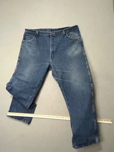 Pantalones de mezclilla para hombre Wrangler 42X30 azul lavado medio "Legendary Gold" ajuste regular altura 5 puntos - Imagen 1 de 11