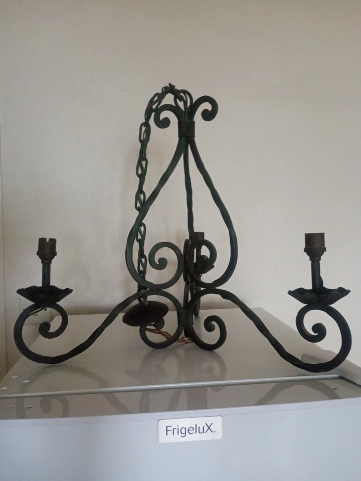 LUSTRE FER Forgé - enroulements & torsades - 3 bras - Chaîne - milieu XXe - Photo 1/4