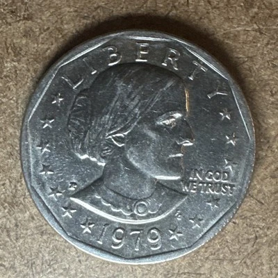 1979 Mint Mark Susan B Anthony  $1 Coin RARE Mint Mark Error. - Image 1 of 4