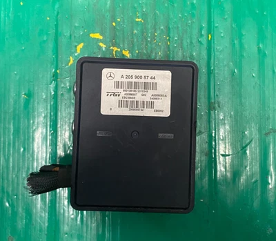 2015-2021 Mercedes-Benz C300 ABS Anti Lock Brake Module & Pump A 205 900 57 44 - Image 1 of 4