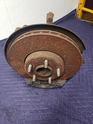 2012 - 2018 Ford Focus Driver Left Front Spindle Knuckle Hub Bearing OEM  - Image 1 of 4