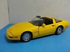 Maisto Special Edition 1992 Chevrolet Corvette Zr-1 Yellow Diecast Car 1:18