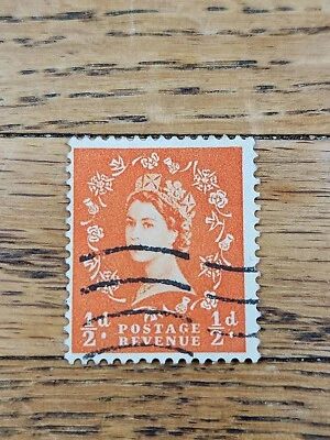 Great Britain Stamp Queen Elizabeth II 1/2d Used Wave Cancel 317 - Image 1 of 2