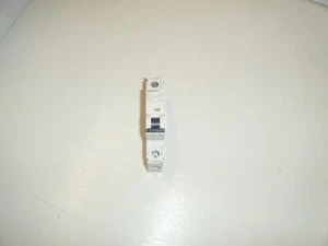 SIEMENS 5SJ4120-6HG40, Single Pole, 20A, DIN Mount Mini Circuit Breaker - Picture 1 of 4