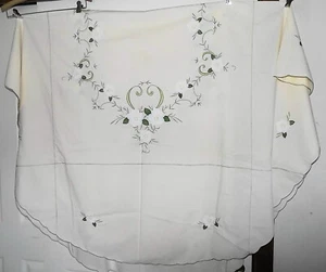 Cremeweiß Oval Tischdecke Applikation Blumen 86 x 64 Passende Servietten - Bild 1 von 5