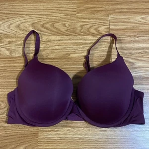 Victorias Secret Tshirt Push Up BH 36C - Bild 1 von 4