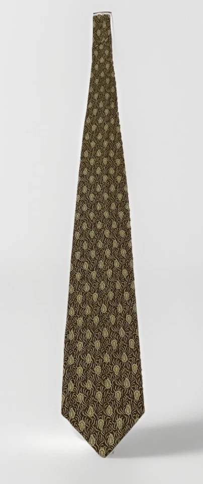 Men's Vintage Claiborne Silk NECKTIE Tie MADE IN USA Imported Silk Classy - Image 1 of 4