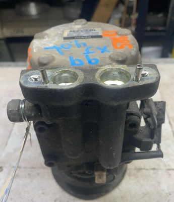 1998-2003 JAGUAR XJ8  A/C Air Conditioner Compressor OEM - Image 1 of 4