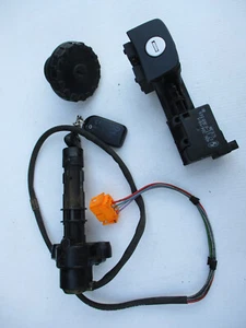 2005 BMW K1200LT ignition switch assembly, gas cap, dashboard lock, remote + key - Picture 1 of 4