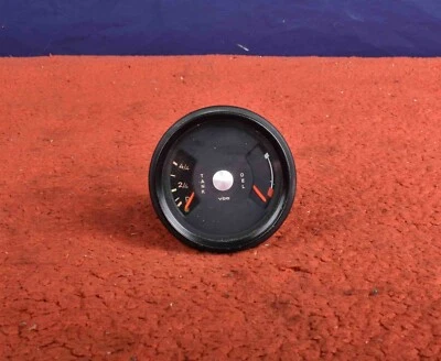 Porsche 911 VDO OEM Oil Fuel Combo Gauge White on Black Face 1970-1971  - Image 1 of 4